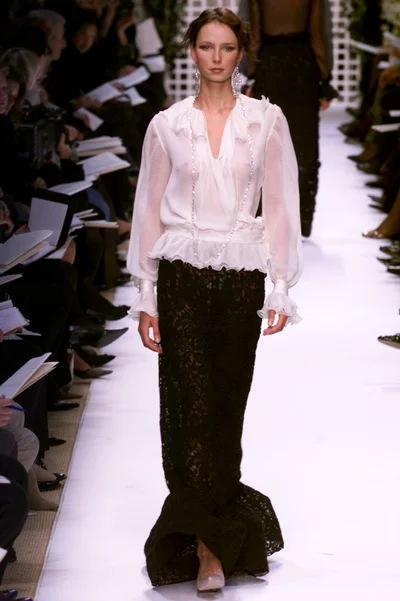 Look 30